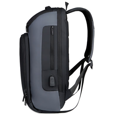 Sin logotipo de los productos listos Negro mochila portátil compleja y lujosa mochila