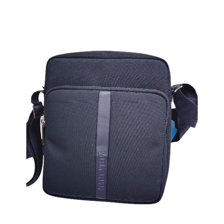 Bolso ligero con 2 bolsillos y cierre con cremallera Color negro